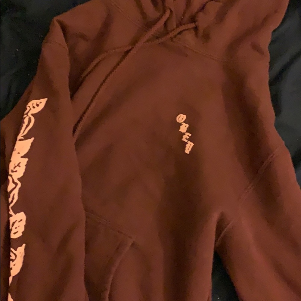 burgundy obey hoodie